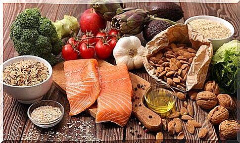 A Mediterranean diet helps you to form healthy eating habits.